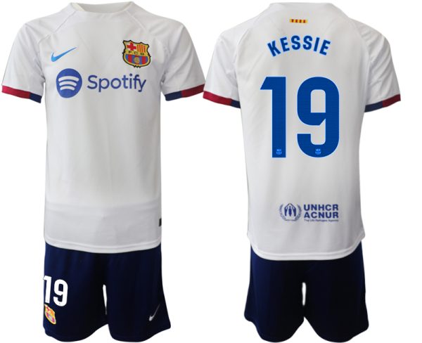 Barcelona Franck Kessie #19 Uitshirt 2023-24 Mensen Korte Mouw (+ Korte broeken) Voetbalshirts